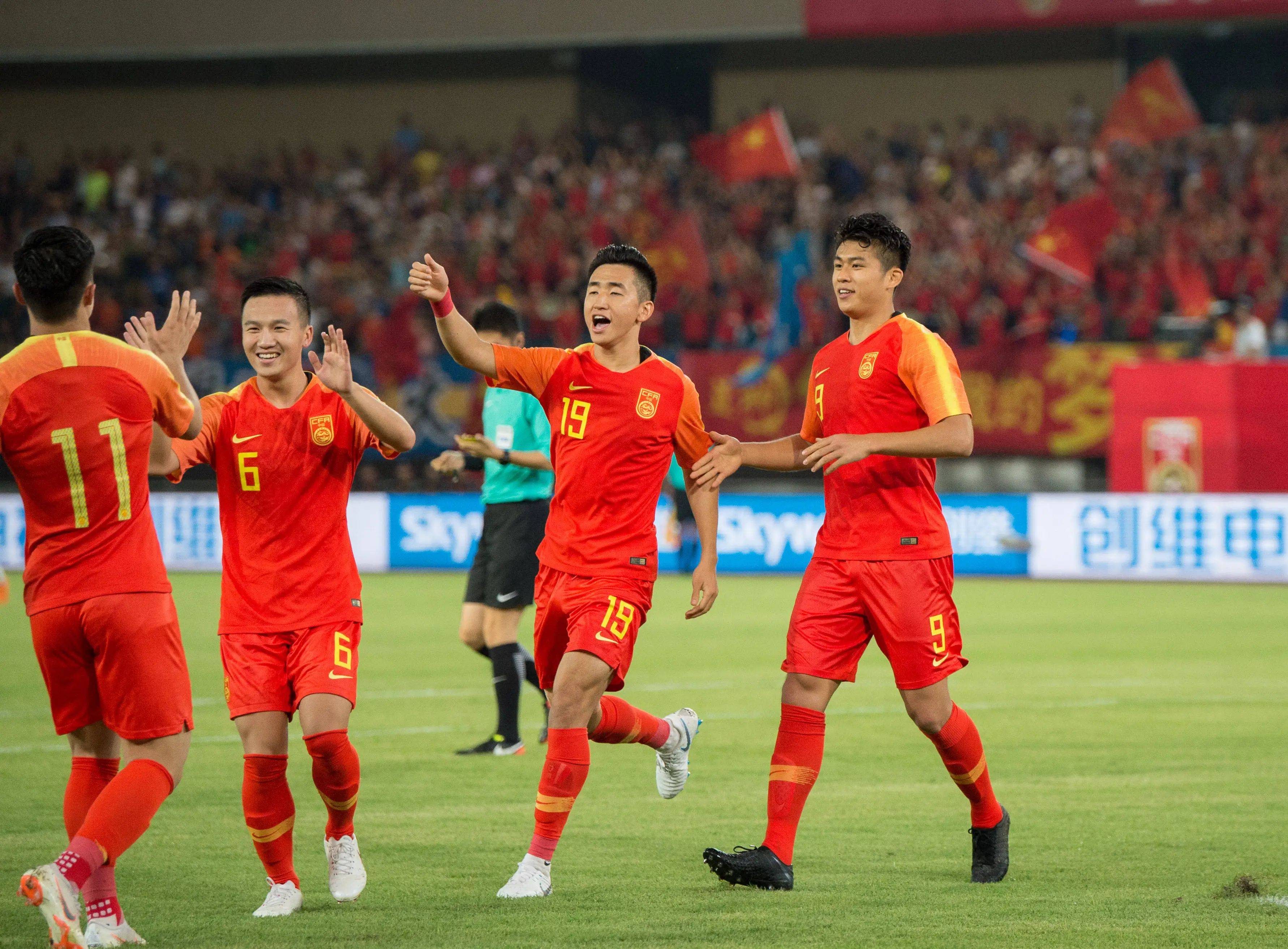 关于回顾亚洲杯经典时刻：传奇再现的信息