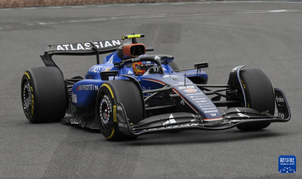 威廉姆斯绝杀红牛二队，塞恩斯关键制胜