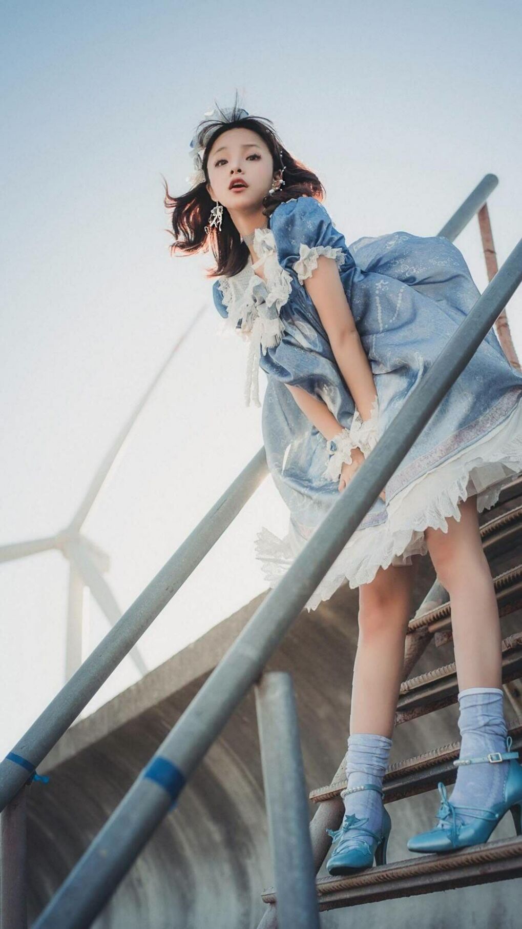 牙买加雷鬼风暴席卷老特拉福德,从淘汰赛过关曼联,到金玟哉在2026世界杯接管比赛的时空交错注脚