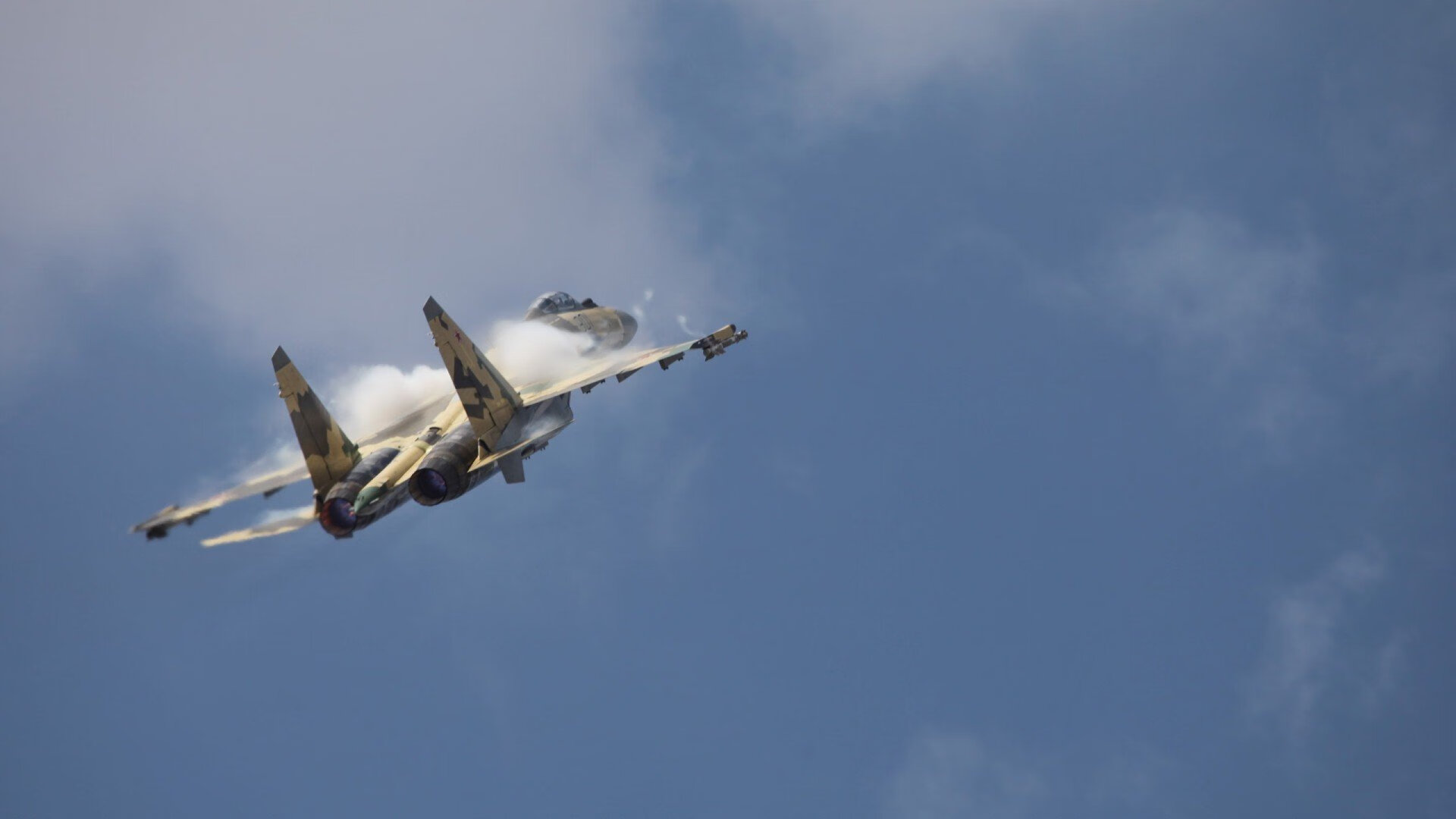 关键节点上的双星闪耀，京多安连击定乾坤，伊朗锋线收割阿森纳