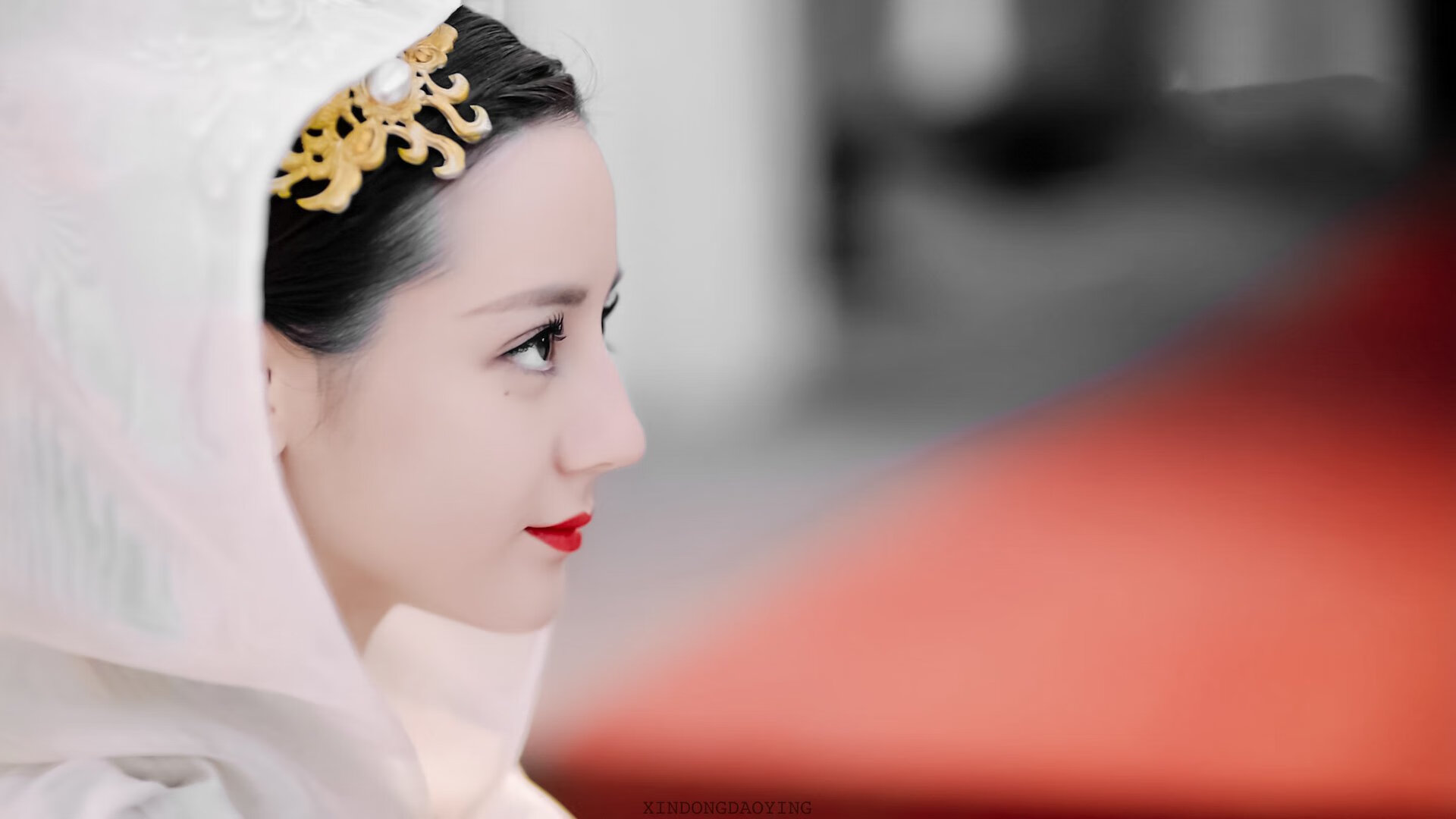 劳塔罗爆发如火山，阿尔及利亚打穿尼斯，绿茵场上的穿透力传奇